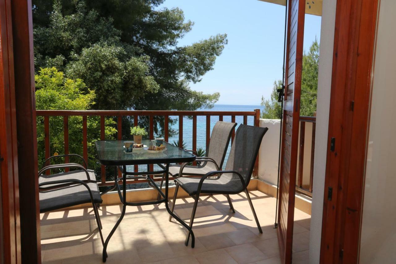 Kyana Big Blue Apartments Agia Paraskevi  Exterior photo